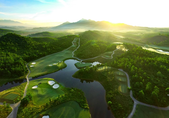 Thể thao golf giúp phát triển du lịch bền vững