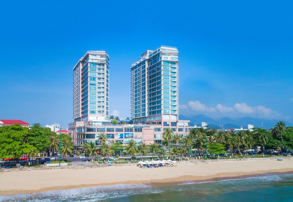 Khách sạn Diamond Bay Nha Trang liên tiếp nhận nhiều giải thưởng 