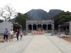 Thái Vi - ngôi đền thiêng giữa núi non trùng điệp