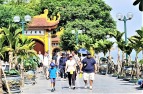 Du lịch Việt Nam bùng nổ lượng khách quốc tế trong nửa đầu 2025